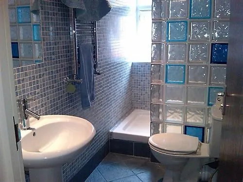 Abbey Lodge - Guest House Southampton